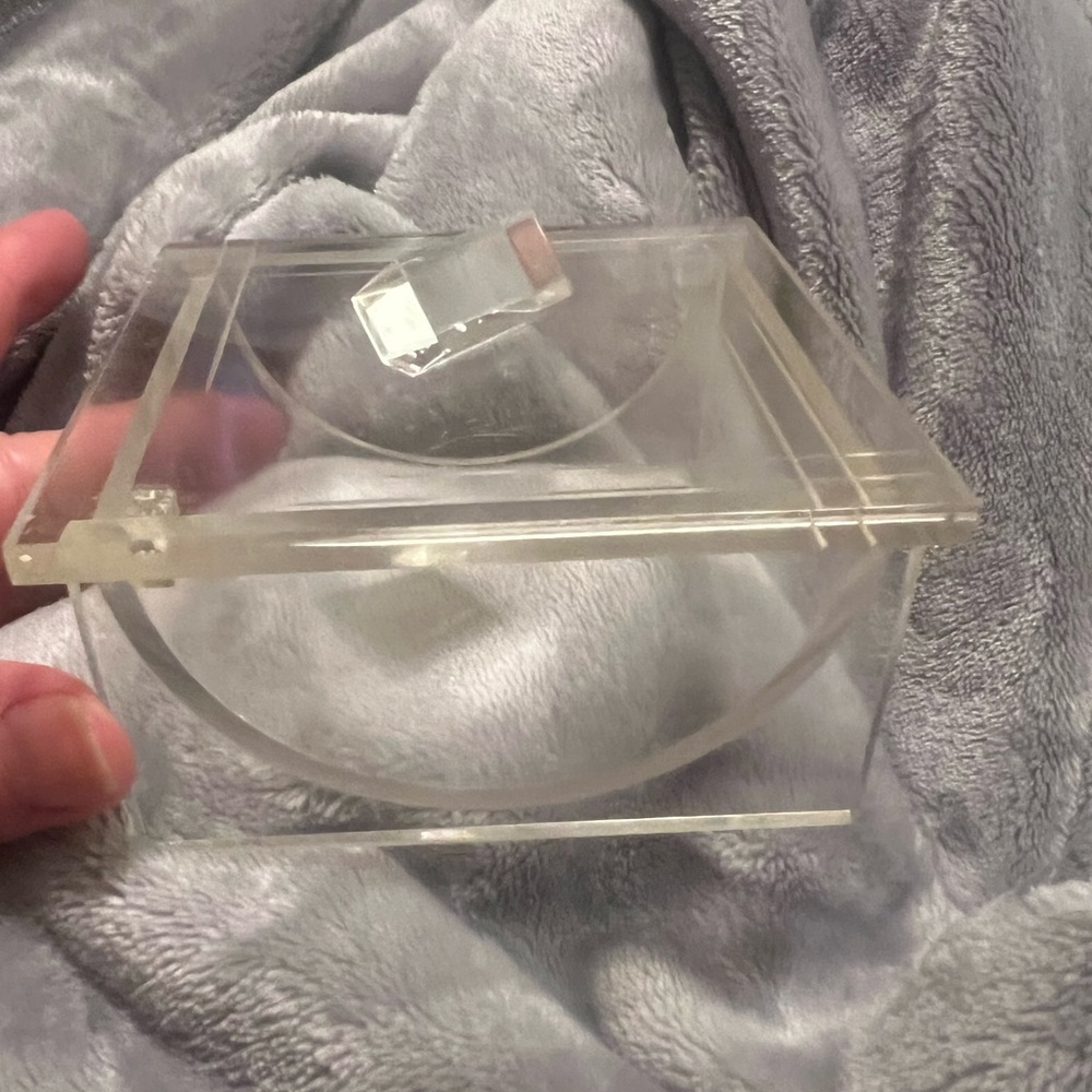 Lucite vintage acrylic 2 piece box, use for jewelry or whatever you chose, good